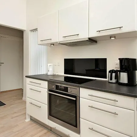 Three-bedroom Holiday In 33 Semesterbostad Oksbøl